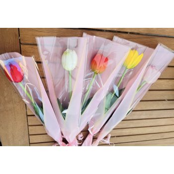   Csomagolt szálas tulipán extra élethű kivitelben-az ár 1 db értendő