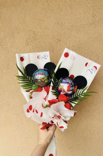 Mickey töltött édességes ballagási csokor -az ár 1 csokorra vonatkozik!