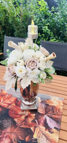 Led fényes asztaldísz pasztell színvilágban