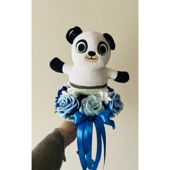   Bing nyusziból Panda ballagási csokor – Kék-fehér plüssös örökvirág csokor