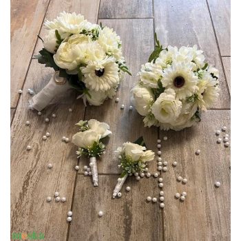 Esküvői csokor szett akár egyedi kérésre is!