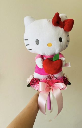 Hello Kitty ballagási csokor nagy plüssel