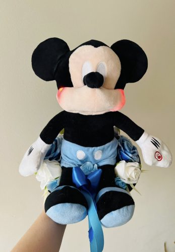 Mickey ballagási csokor nagyméretű plüssel-interaktív elpirosodik az arca