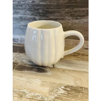 ŐSZI TÖK FORMÁJÚ BÖGRE  8x10 cm fehér színben