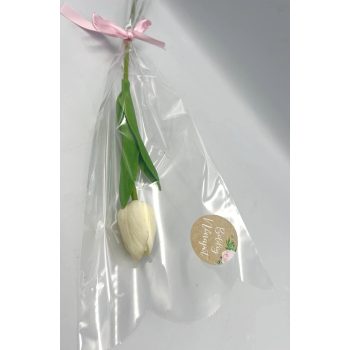Nőnapi tulipán szálas díszcsomagolással fehér tulipán