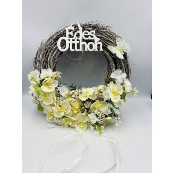   Rusztikus ajtódísz – krém-fehér orchideák, zöld levelek, „Édes Otthon” felirattal