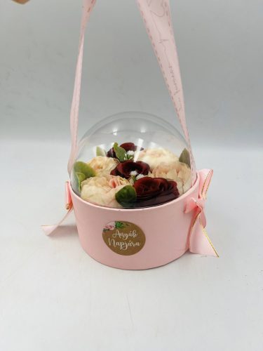  Anyák napi virágbox búrával – elegáns rózsaszín ajándékdobozban