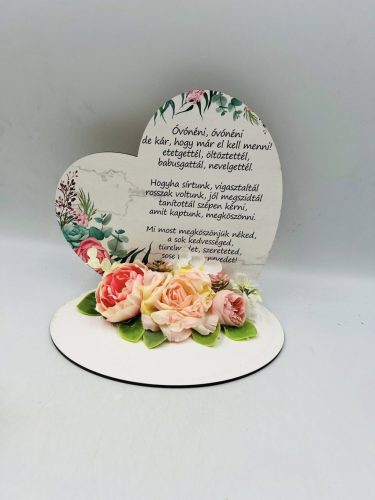 Óvodai búcsúztató ajándék Nagy talpas szív – Óvónéni részére ajándék (19,2×20 cm)