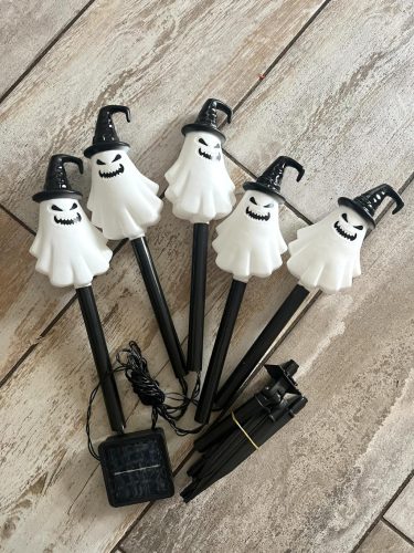 Halloween szellemes  napelemes lámpák,5 db 