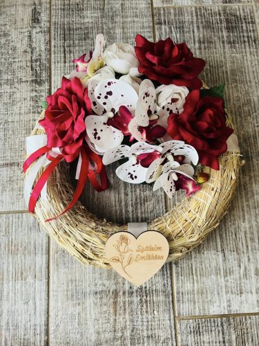 Temetői sírdísz koszorú selyem és szárazvirág díszítéssel 30 cm