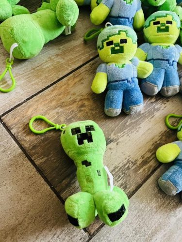 Minecraft Creeper plüss kulcstartó 10 cm – ajándék gamereknek