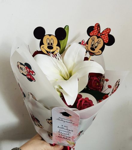 Mickey és Minnie mintás ballagási csokor – Nyomtatott figurás örökvirág csokor