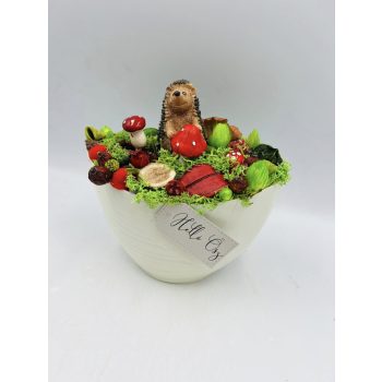 Őszi asztaldísz figurával